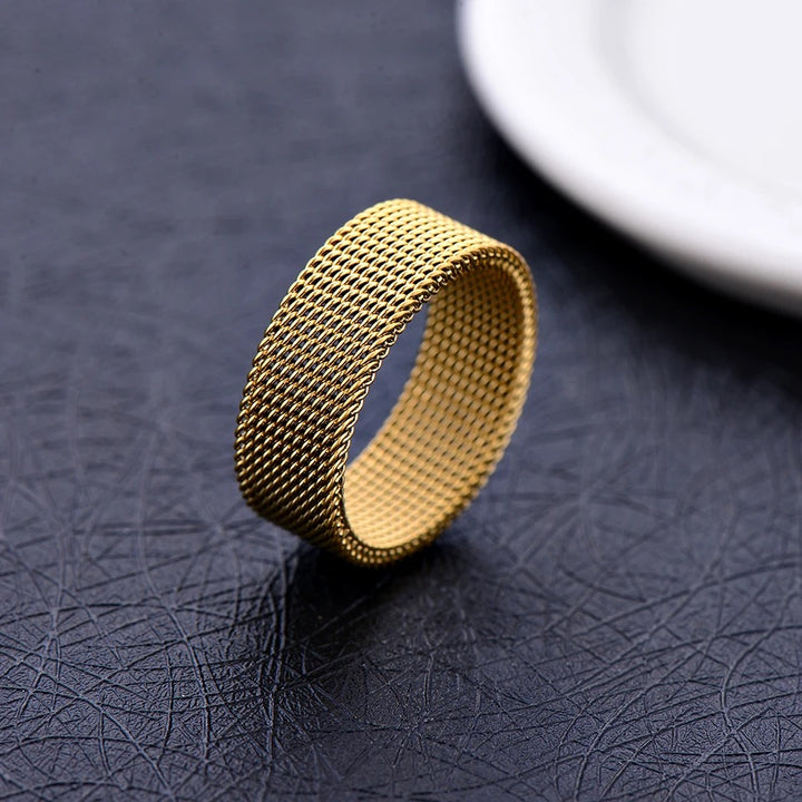 Comfortable Mesh Wave RING