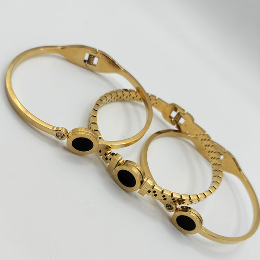 SET OF 3 BANGLES NUMERAL AND BALCK GUTTA