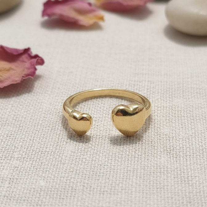 TWIN HEARTS RING