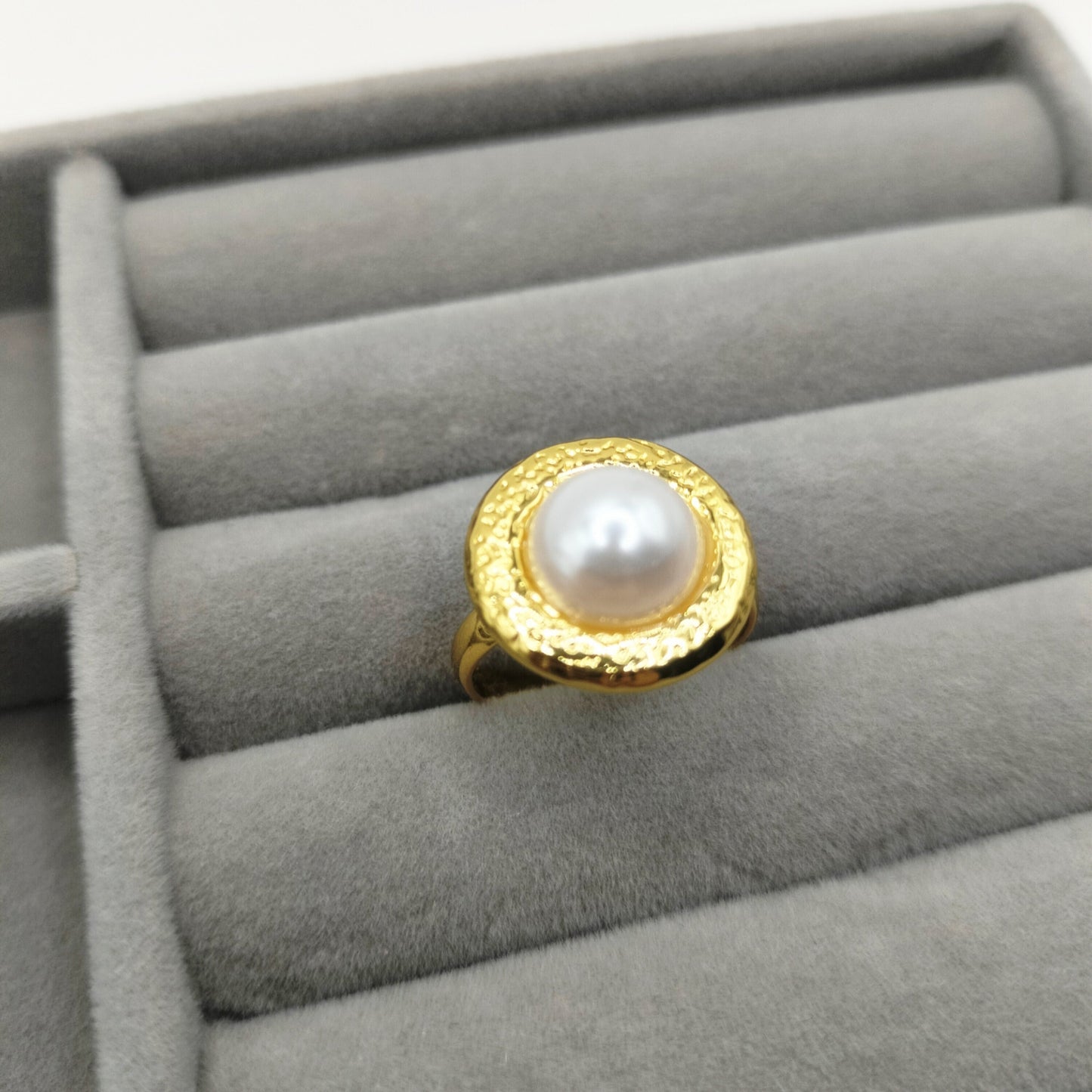 Halo Pearl Ring - Adjustable