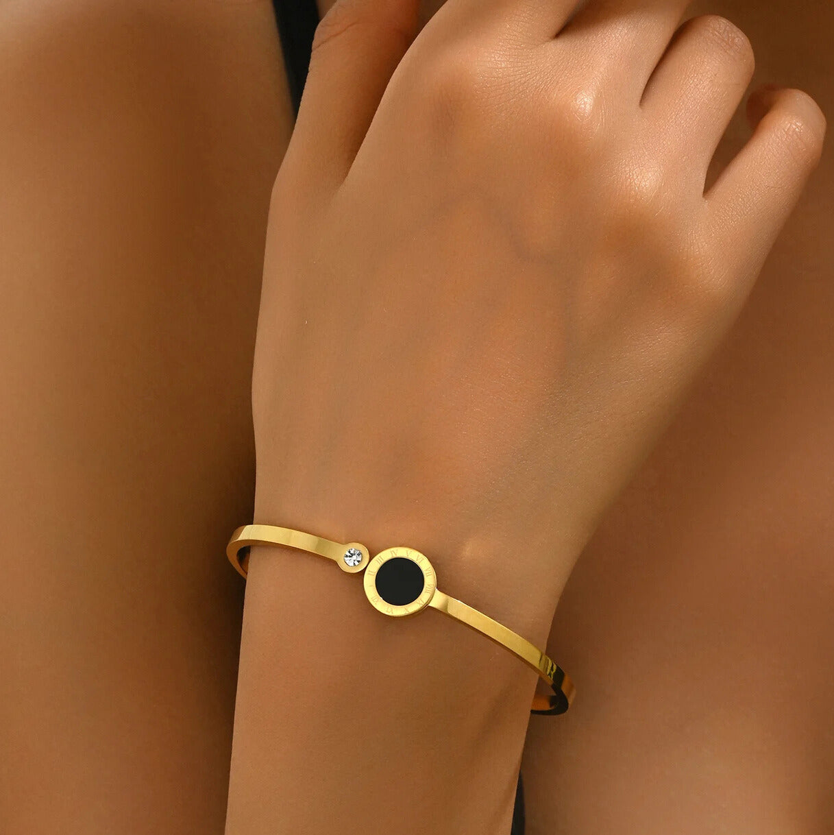 NUMERAL JEWELERY BANGLE