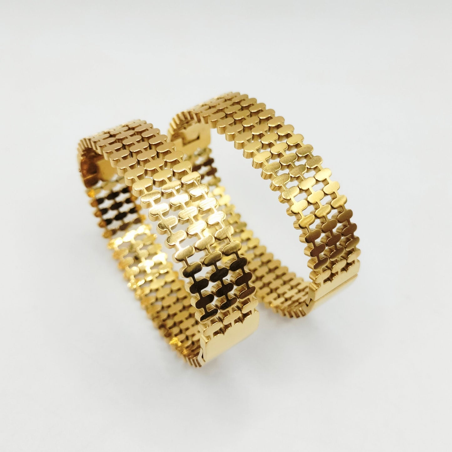 SET OF 2 PREMIUM SHEIN BANGLES