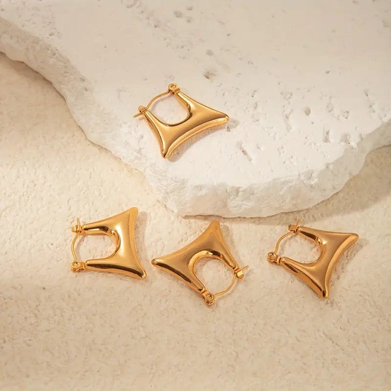 JUANITA HOOPS EARRINGS