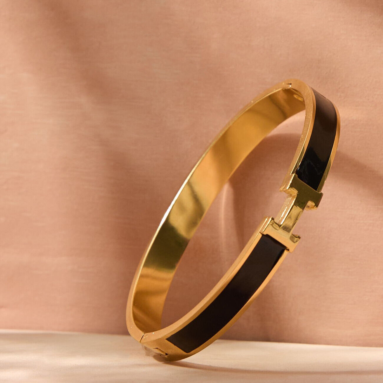 HARMONY STAINLESS STEEL BANGLE