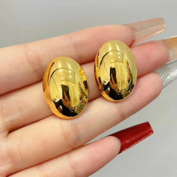 OVAL SHAPED EARRINGS