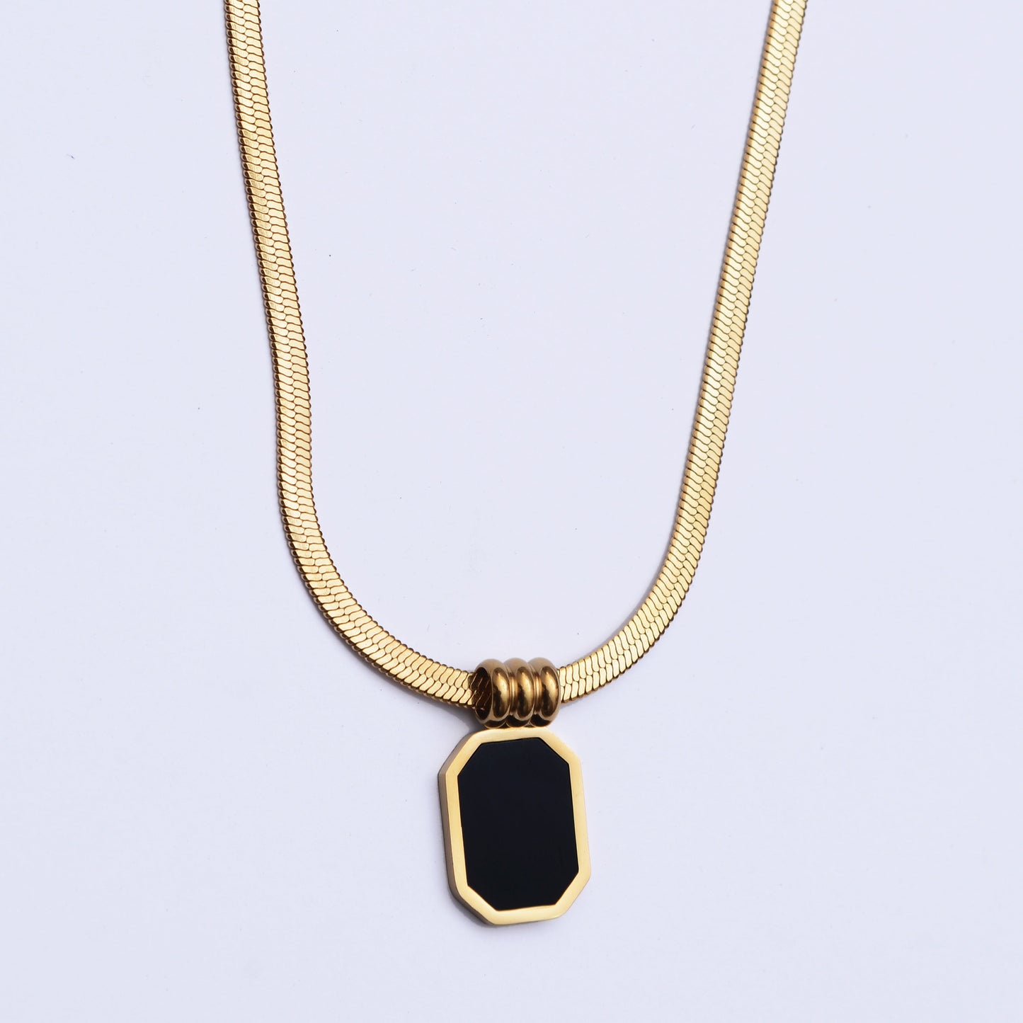 BLACK CHIP PENDANT