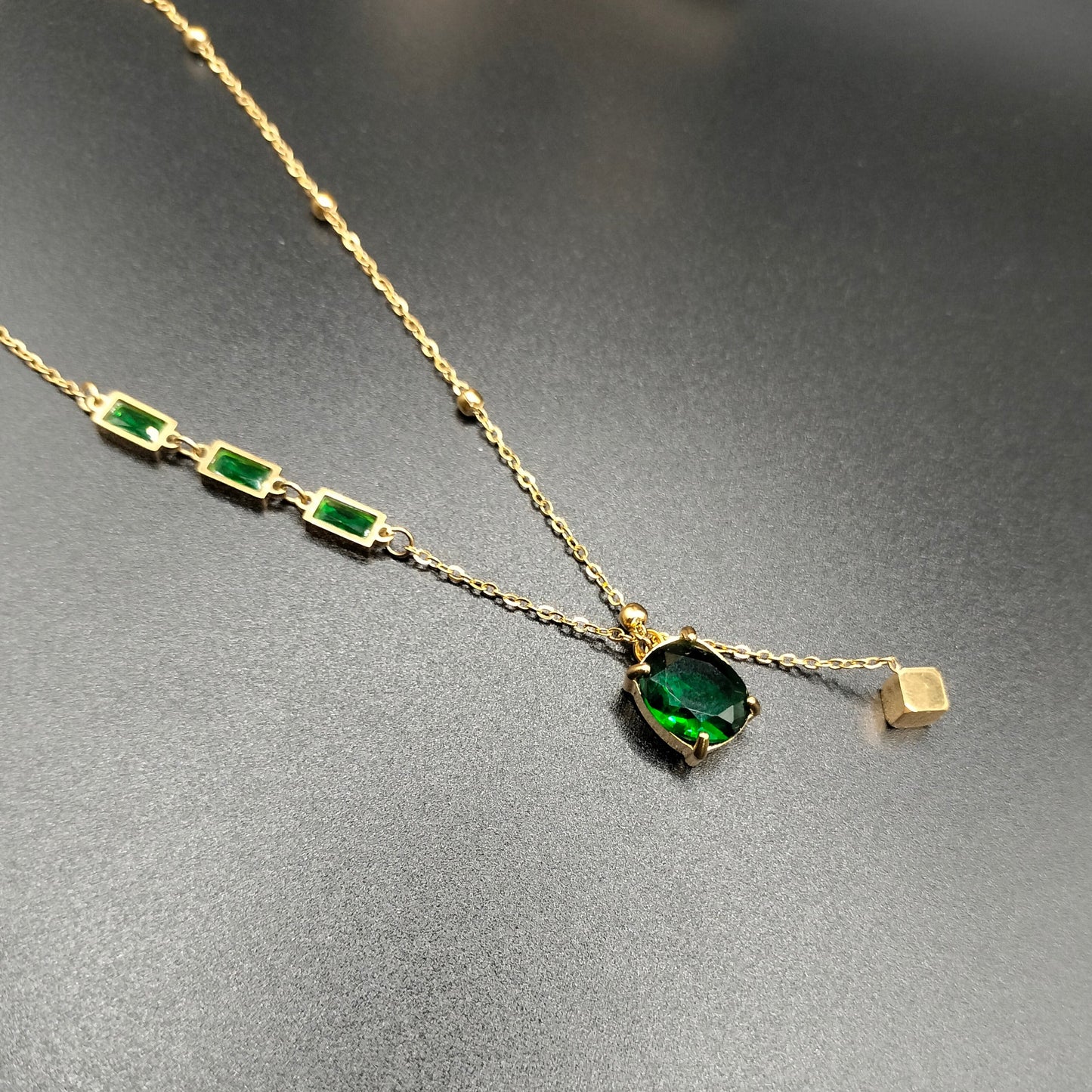 Green Stone pendant