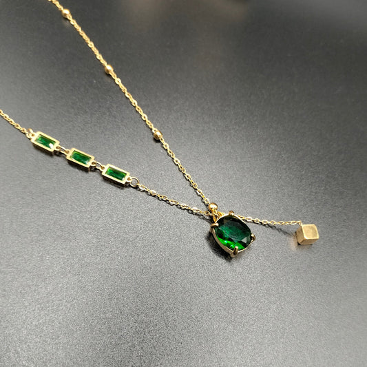 Green Stone pendant