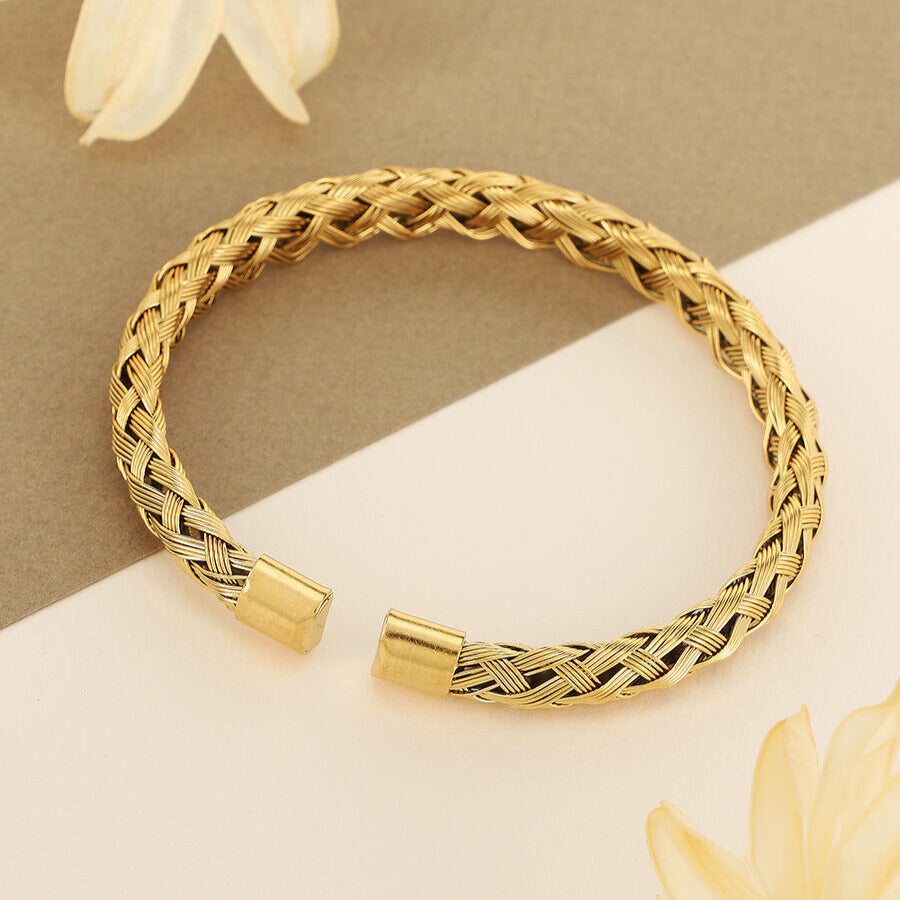 Milas Twisted Adjustable Bangle