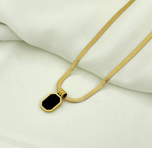 BLACK CHIP PENDANT