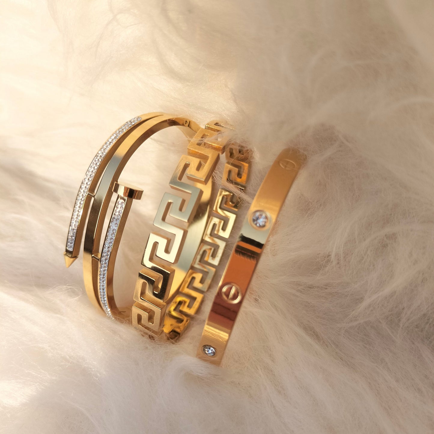 SET OF 3 PREMIUIM STAINLESS STEEL BANGLES