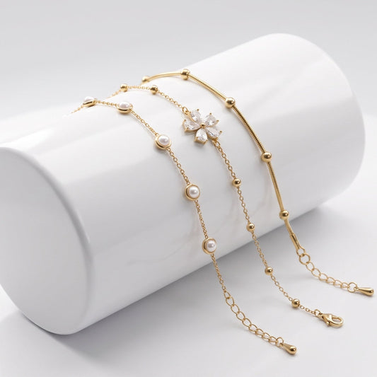 Elegant Pearl & Daisy Charm Bracelet Set