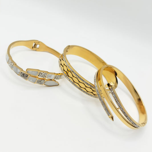 SET OF 3 STAINLESS STEEL PREMIUIM BANGLES