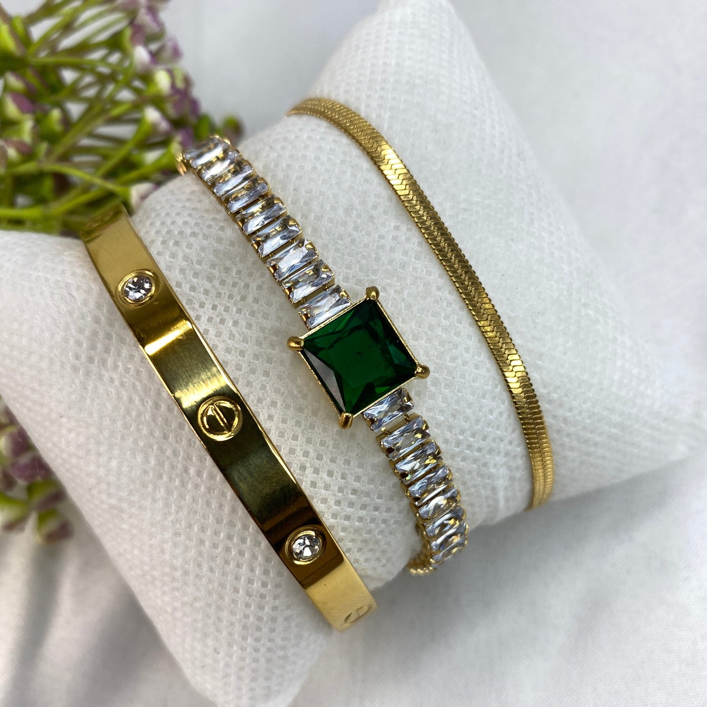 MAJESTIC ALLURE SET LUXURIOS BRACELETS & BANGLE