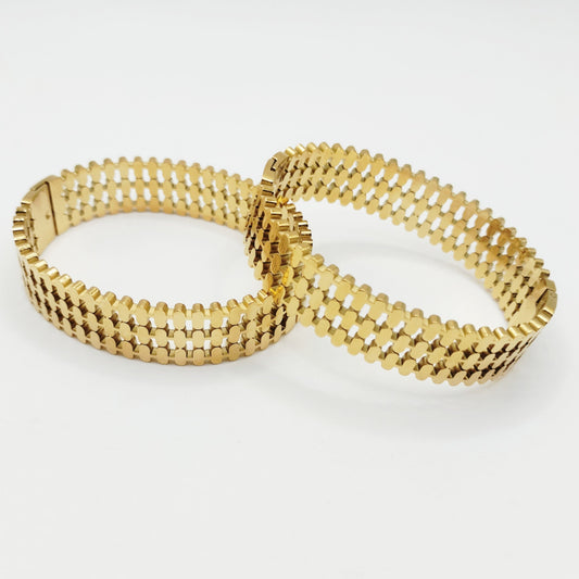 SET OF 2 PREMIUM SHEIN BANGLES