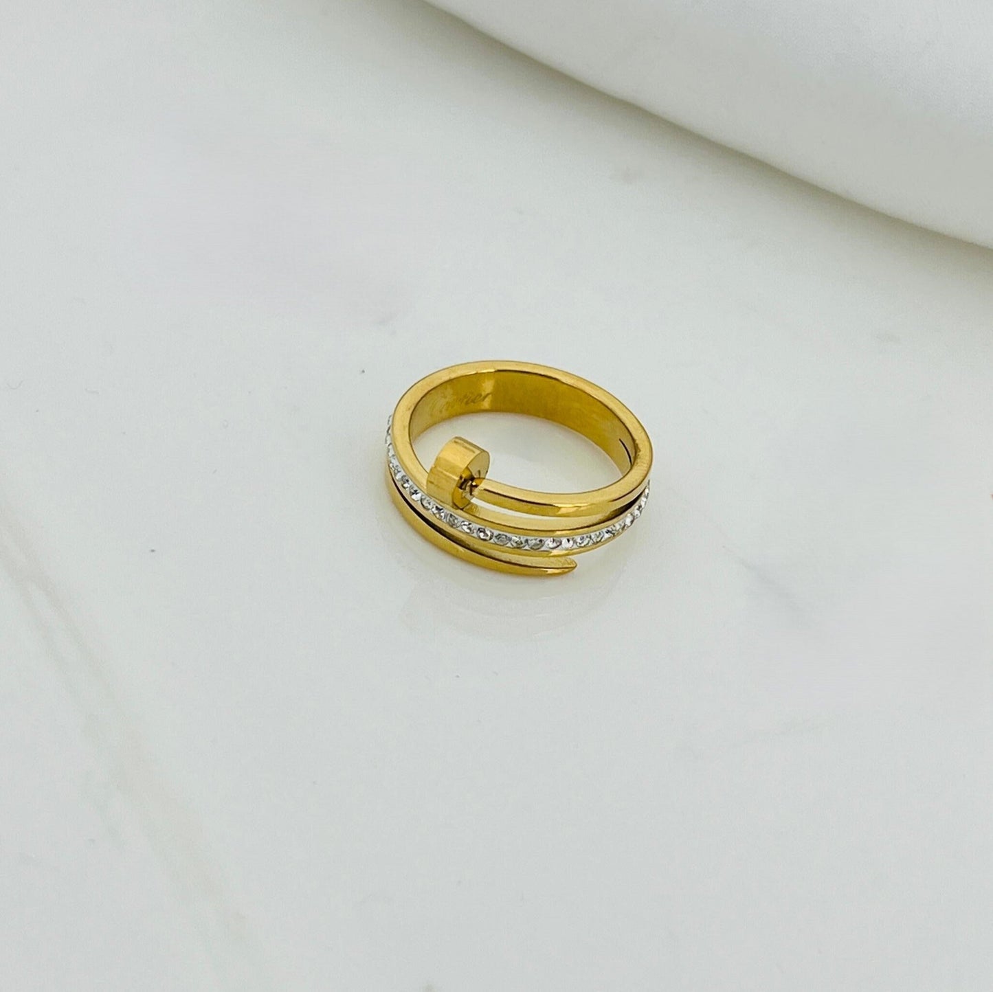 DIAMOND NAIL RING