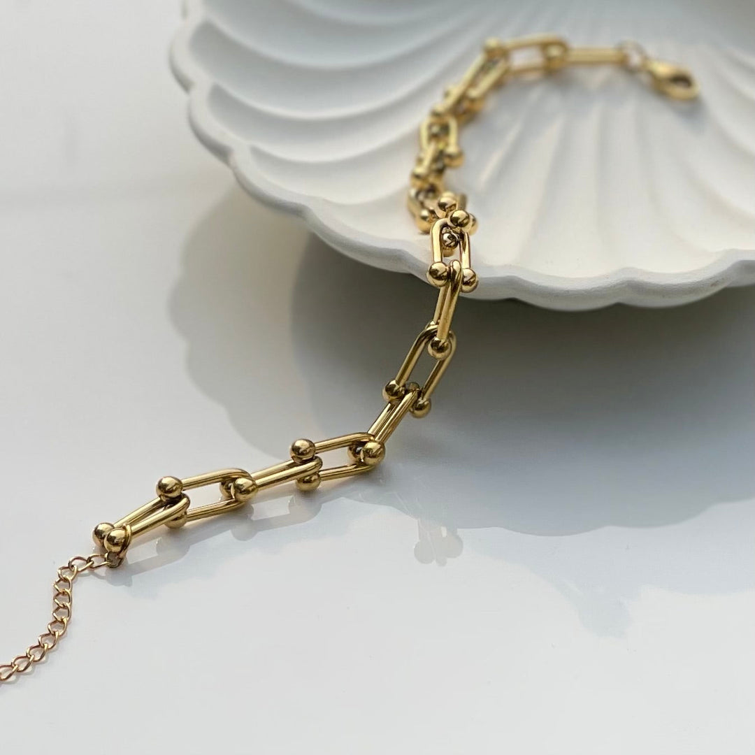 SET OF TWO PIECES PRMEIUIM BANGLE & BRACELET