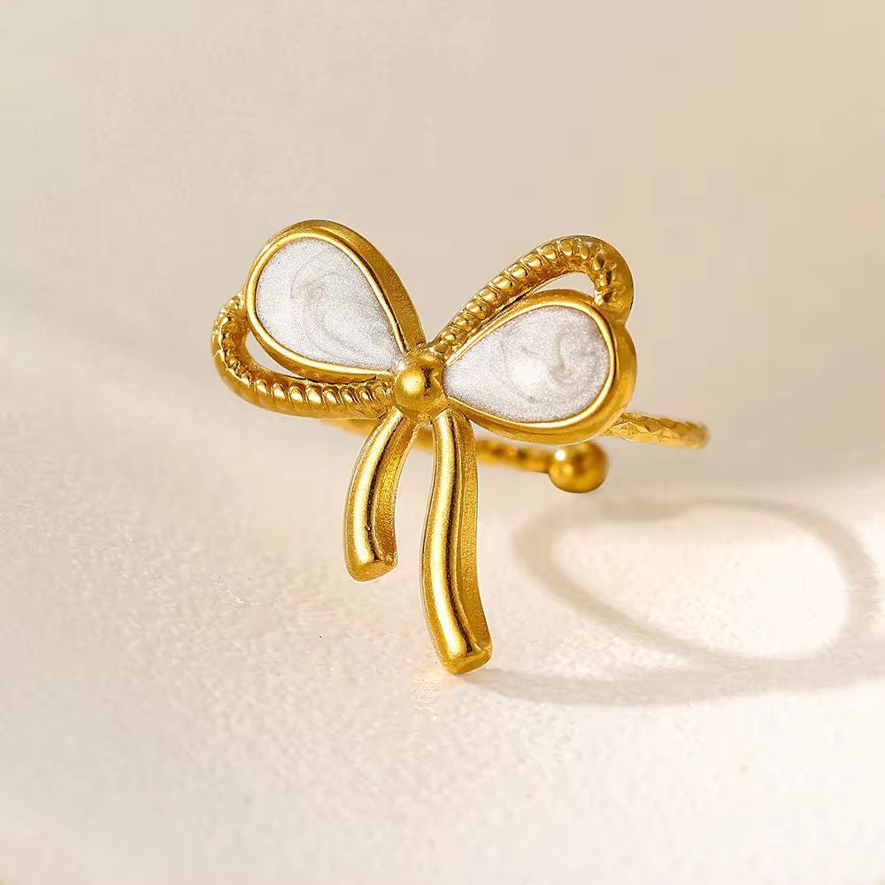 Dainty Bow ring