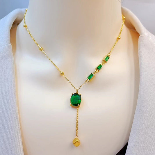 Green Stone pendant
