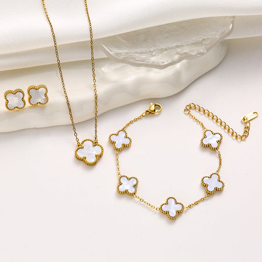 WHITE CLOVER JEWELLERY SET