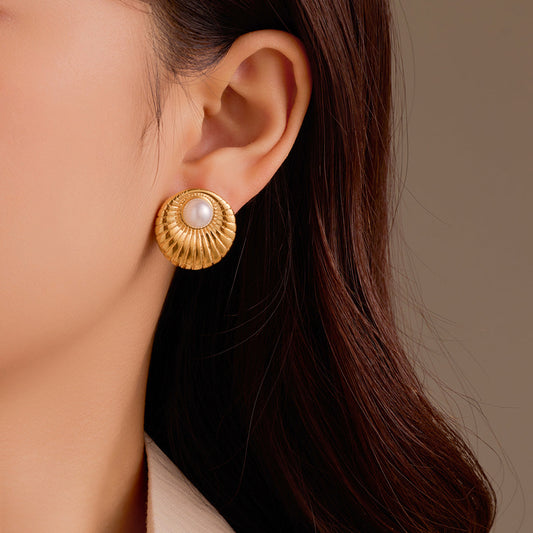 NATURAL SHELL PEARL HOOPS