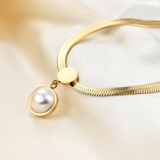 Snake Chain Round Pearl Pendant Necklace