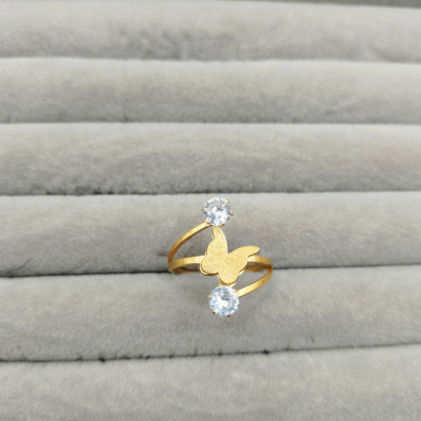 BUTTERFLY TOPAZ ACCENTS RING