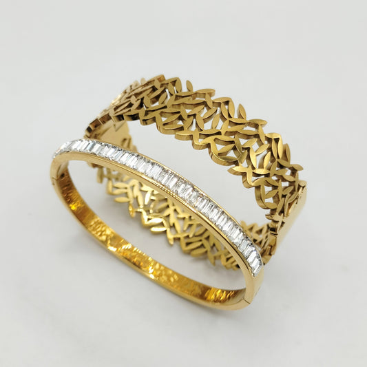 Deal Box Hollow Leaf & Dimond Bangle