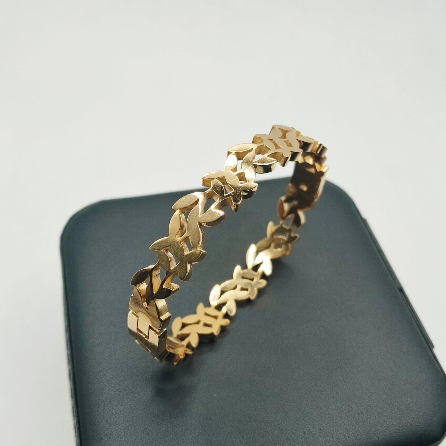 Golden Flower Bangle