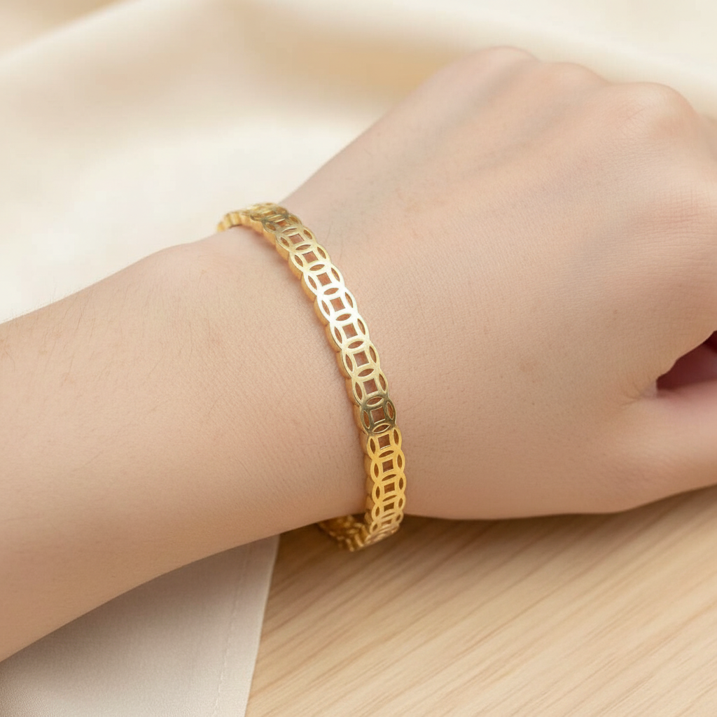 STAINLESS STEEL BANGLE