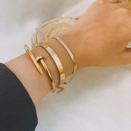 SET OF 2 BANGLES & BRACELET