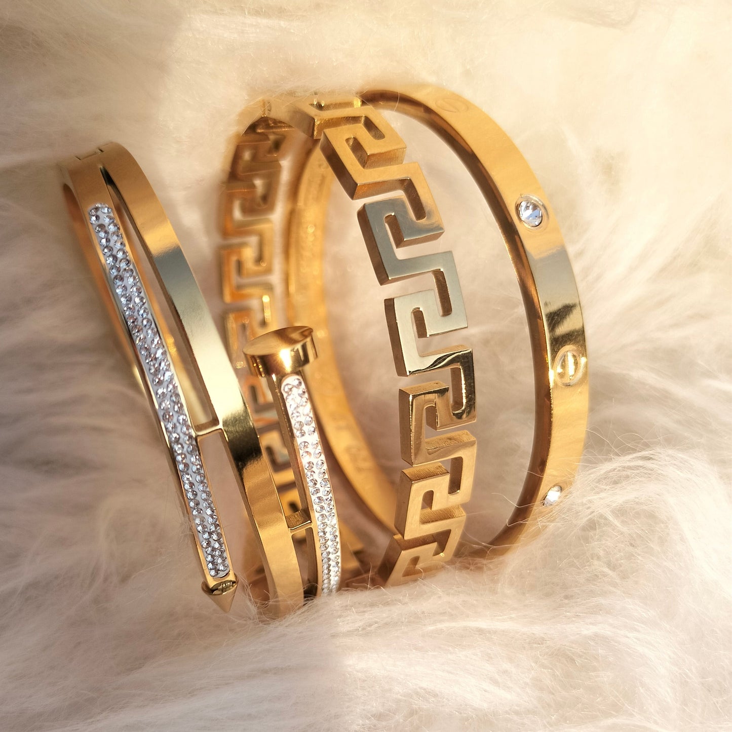 SET OF 3 PREMIUIM STAINLESS STEEL BANGLES