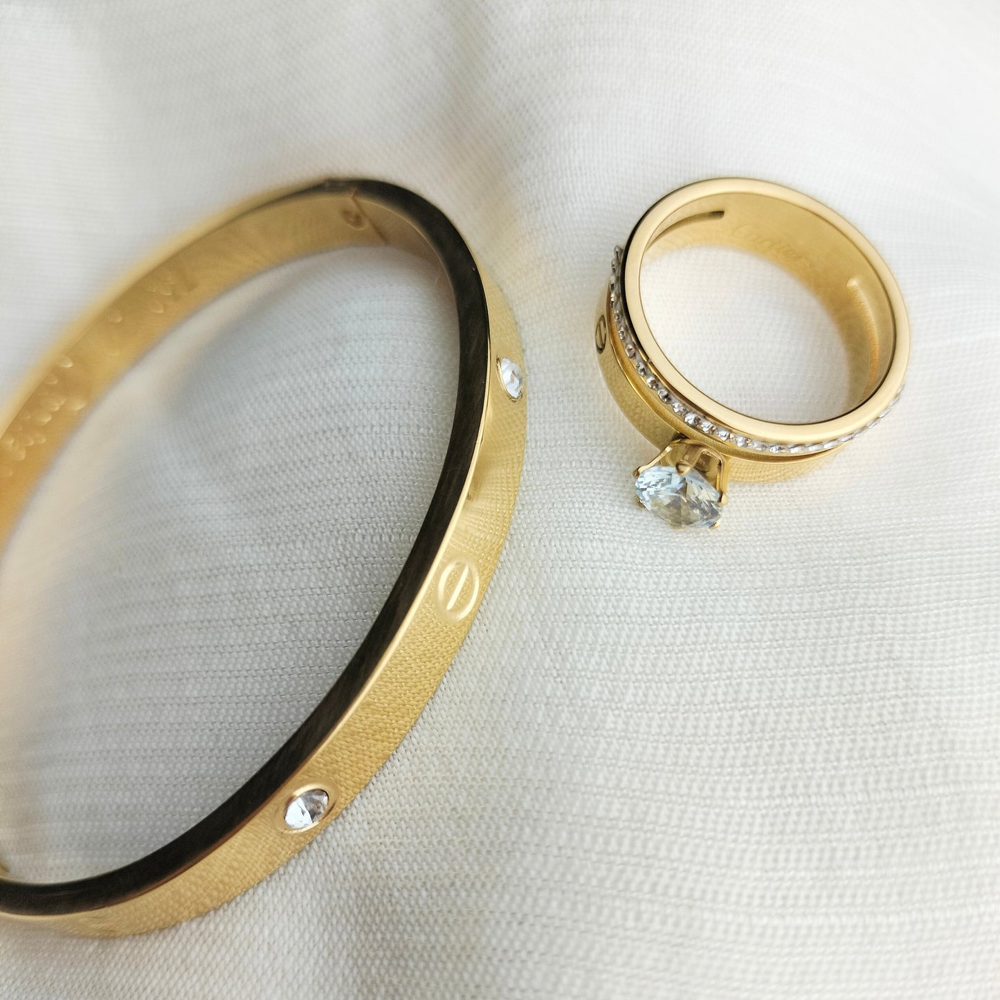 STAINLESS STEEL BANGLE + RING