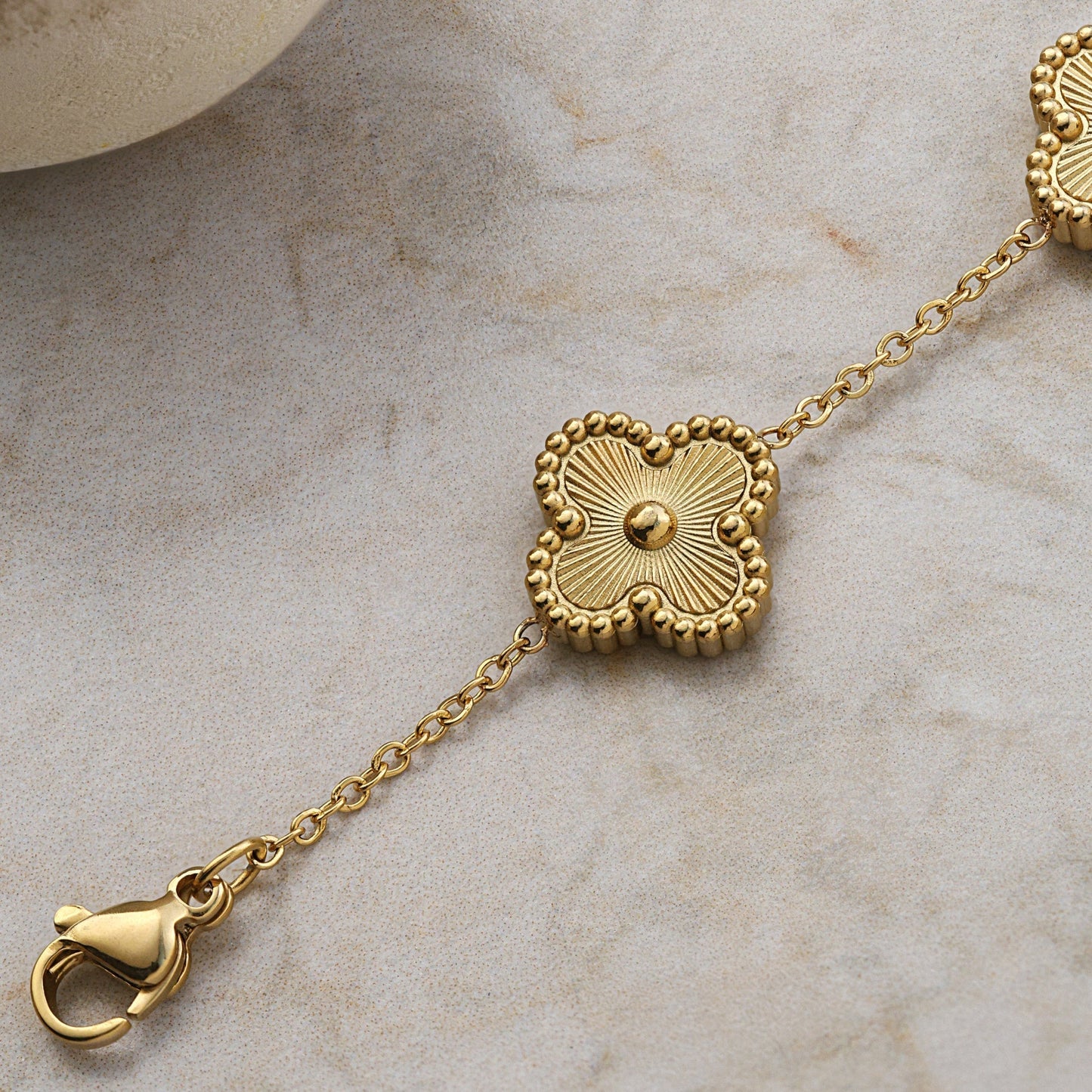 Golden Fleur Bracelet