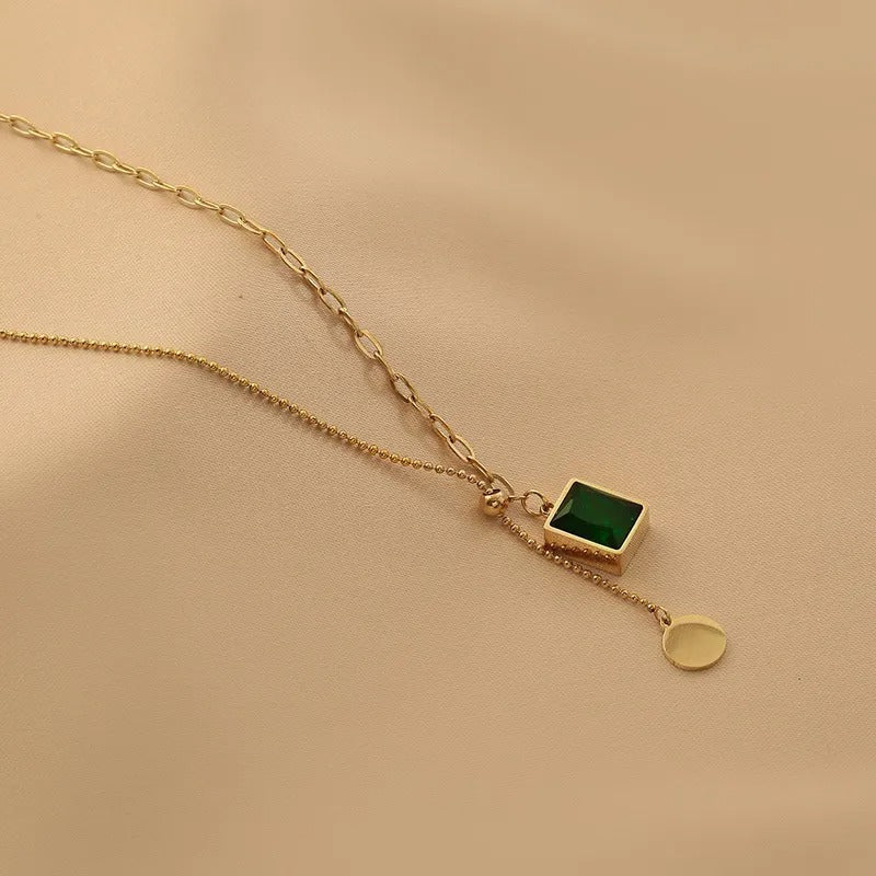 GREEN STONE EMERALD NECKLACE