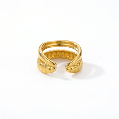 Ribbed Croissant Ring - Adjustable