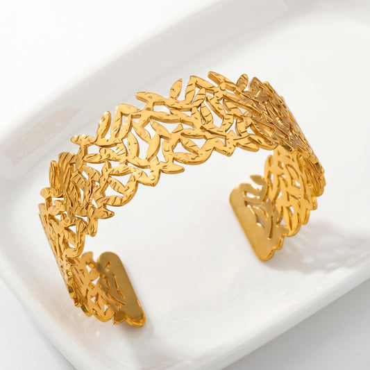 Hollow Leaf Cuff - Adjustable