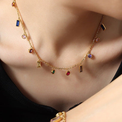 Houla Necklace