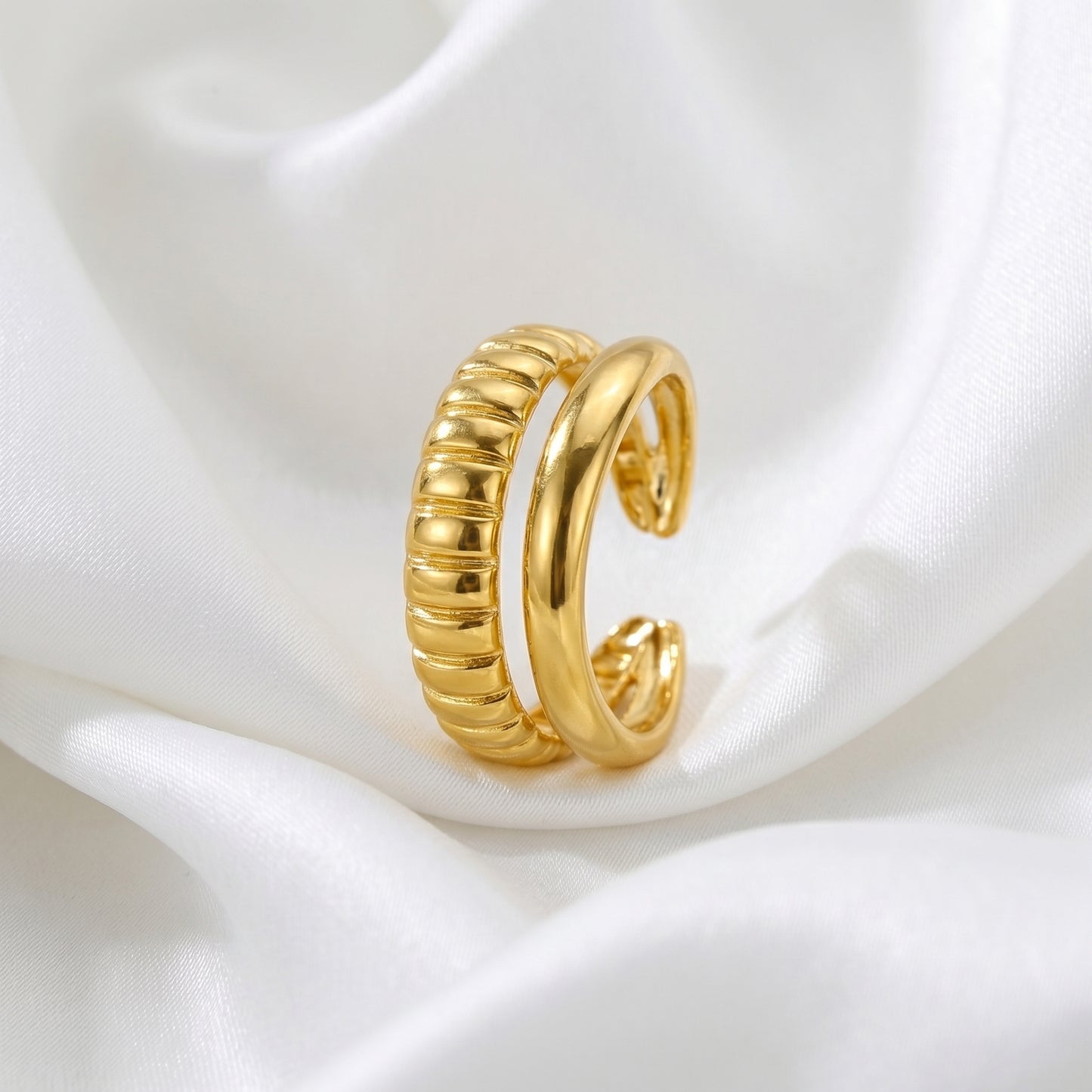 Ribbed Croissant Ring - Adjustable